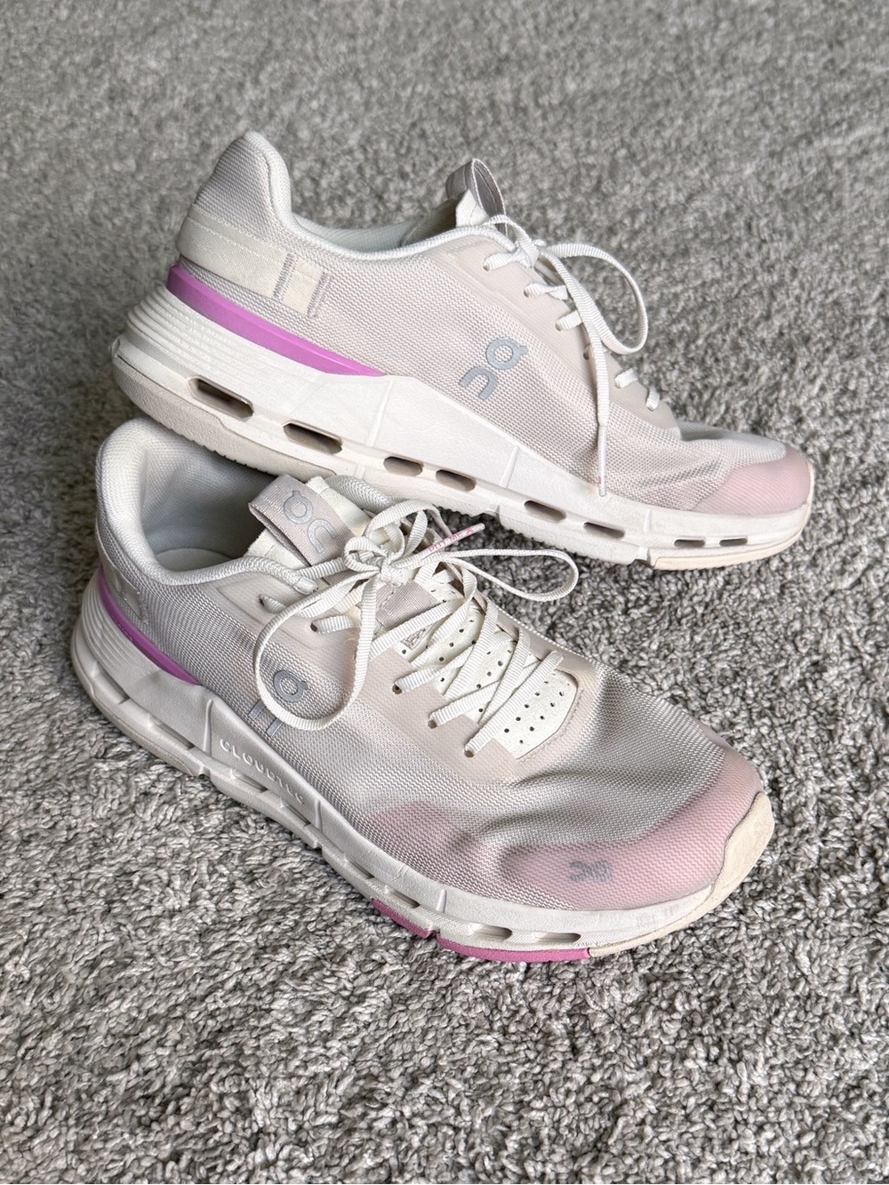 On Cloudnova Form 2 Sneakers Pearl Raspberry Women’s Size 8